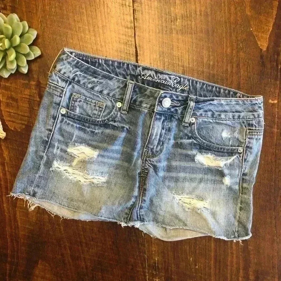 American Eagle | Distressed Jean Shorts - Picture 1 of 4